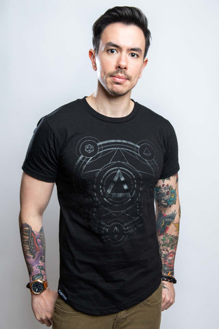 (Shadow) Polyhedral Spell Circle Tee - CANTRIP BRAND